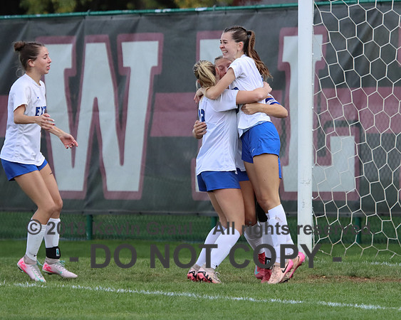 2025-10-25 - Exeter Girls Soccer @ Mechanicsburg - PIAA D3 Championship